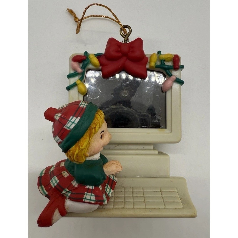 VINTAGE CHRISTMAS 1996 House of Lloyd Around the World Ornament Computer Lights!